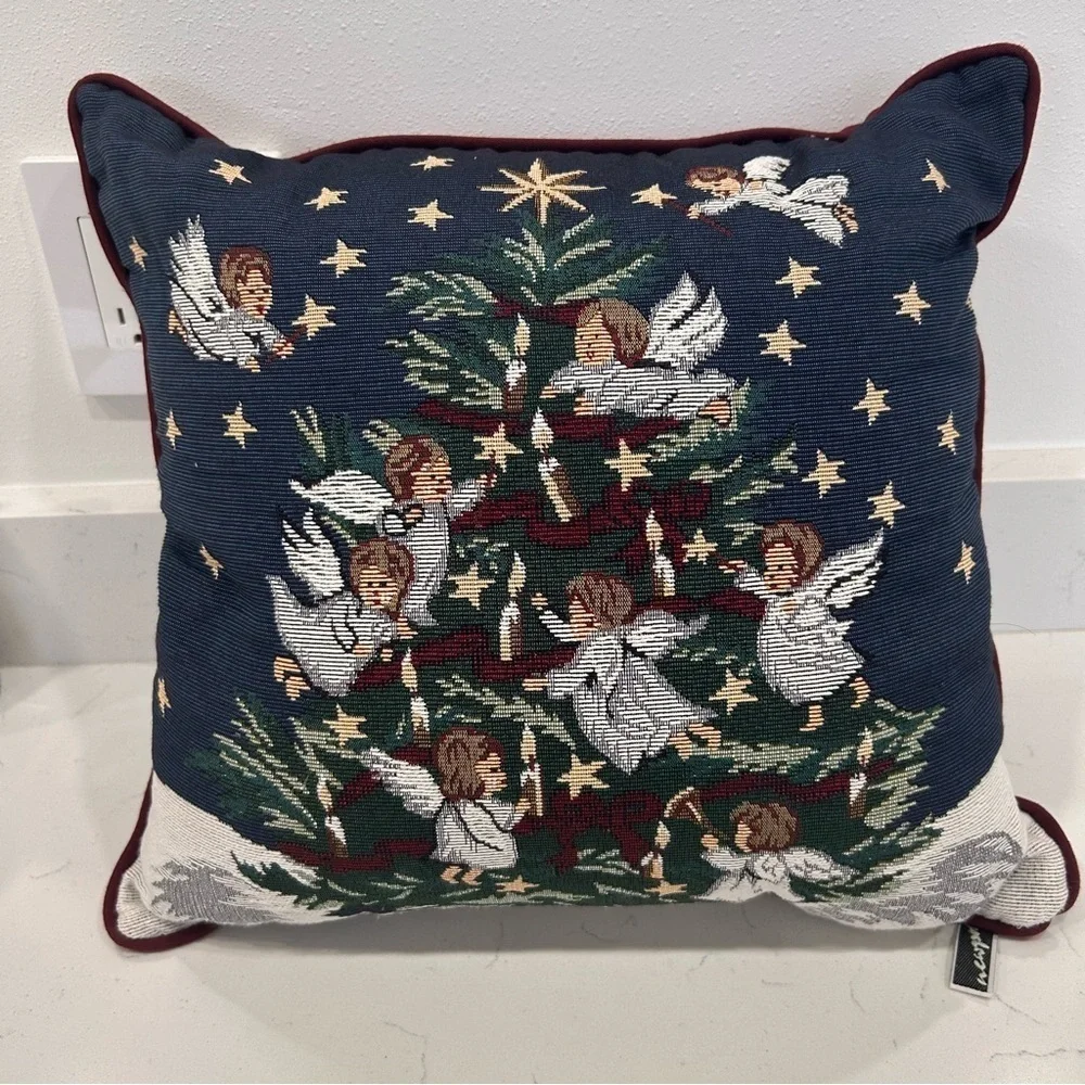 VTG Newport Tapestry Square Christmas Pillow Angels Classic Victorian 16